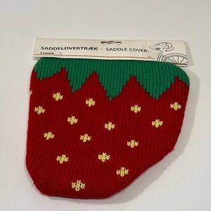 NEW TIGER - STRAWBERRY BIKE SEAT COVER